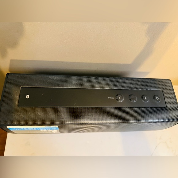 Philips BT3080B/37 Wireless Bluetooth Stereo Speaker, Black by Philips - Picture 7 of 8